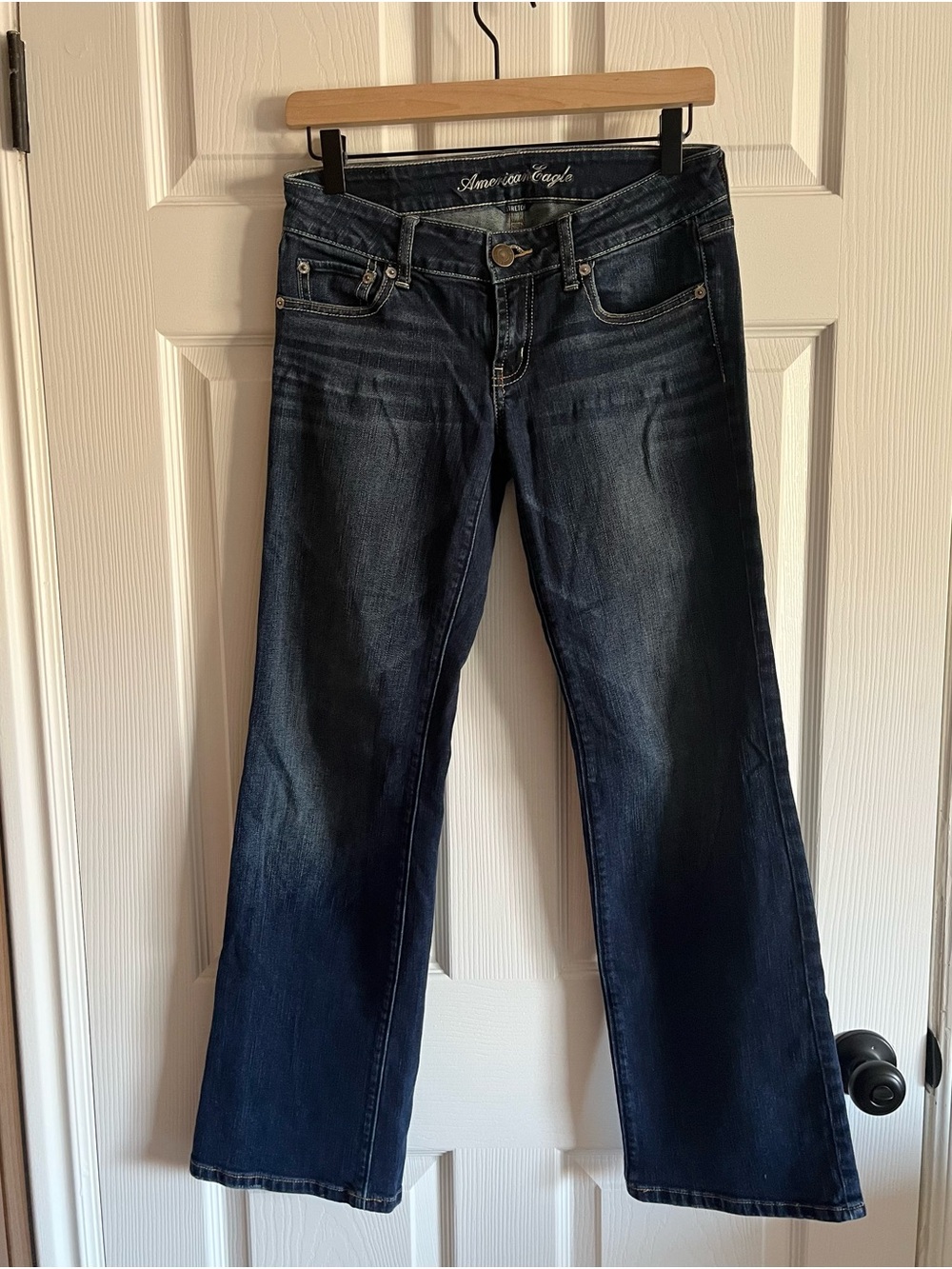 American Eagle Women's Favorite Boyfriend Jeans Size 4 short